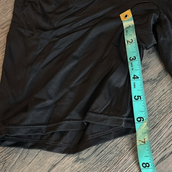 MaidenForm Seamless stay in place high waisted Shorty shape wear Sz M - Picture 7 of 11